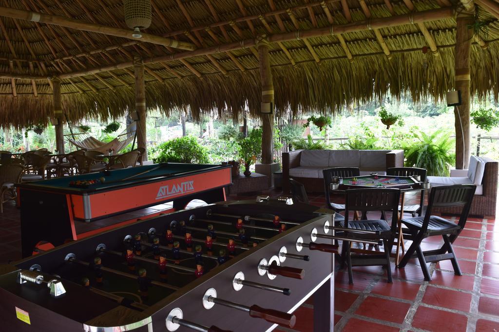 Palomino Breeze Hostal Екстериор снимка