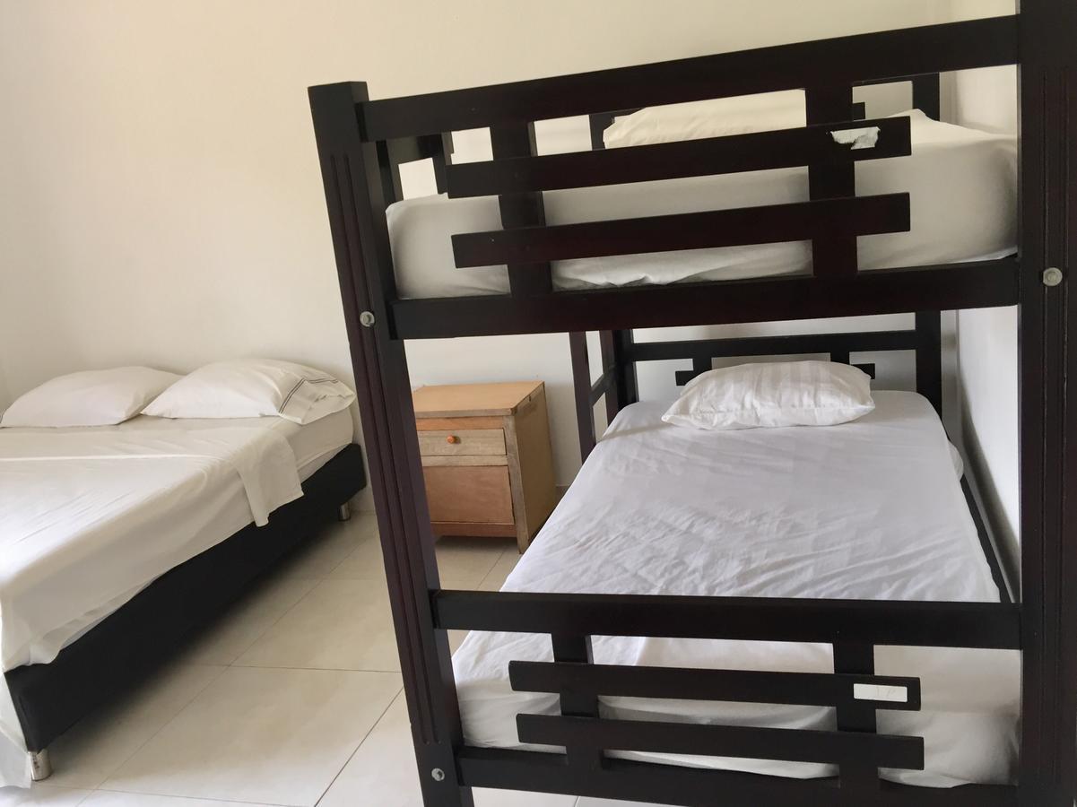 Palomino Breeze Hostal Екстериор снимка